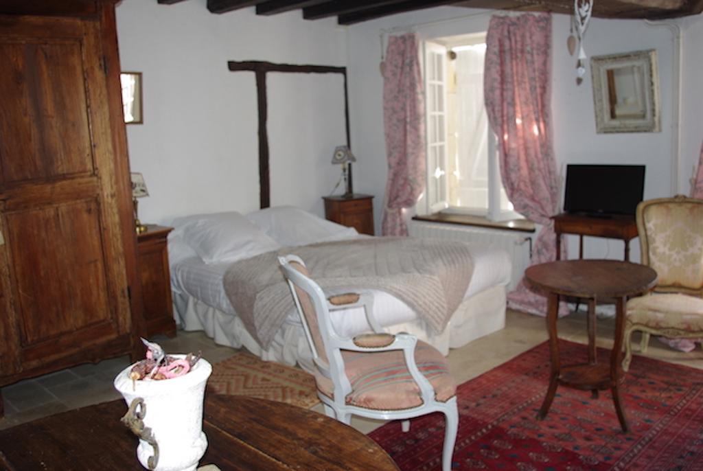 Maison D'Hotes Moulin Du Bas Pese Mont-pres-Chambord Luaran gambar